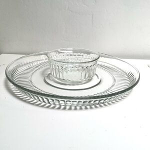 LACMA  MUSEUM DIAMOND FIRE CUT CRYSTAL RIBBED MOTIF SERVING 2 PCE SET BEAUTIFUL